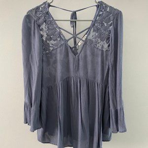 American Eagle long sleeve blouse